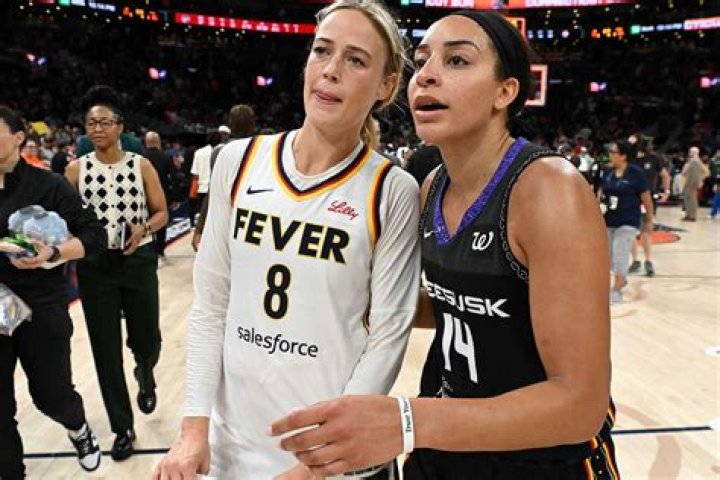 WNBA Player Bria Hartley Bio, salary, net worth, career, contract, stats, earnings, affair, Boyfriend, age, height, weight, body figure